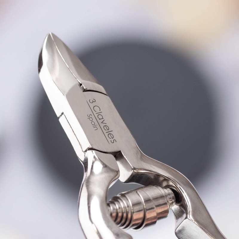 Secateur Manucure avec ancrage
