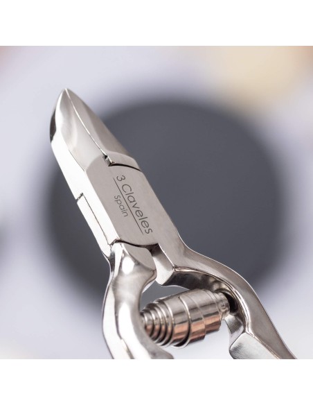 Secateur Manucure avec ancrage
