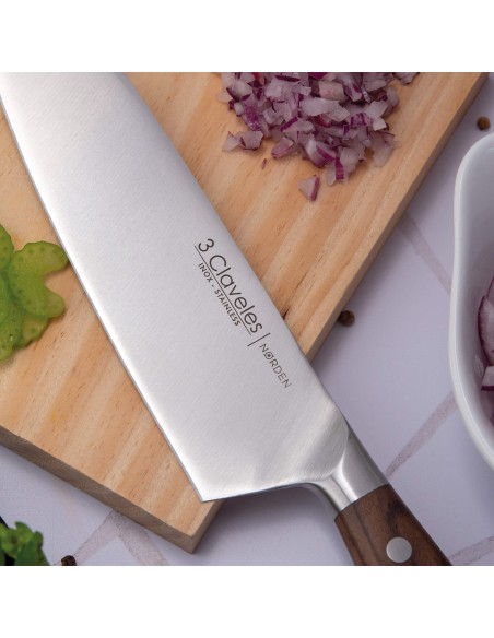 3Claveles_Cuchillo_Cocinero_Norden