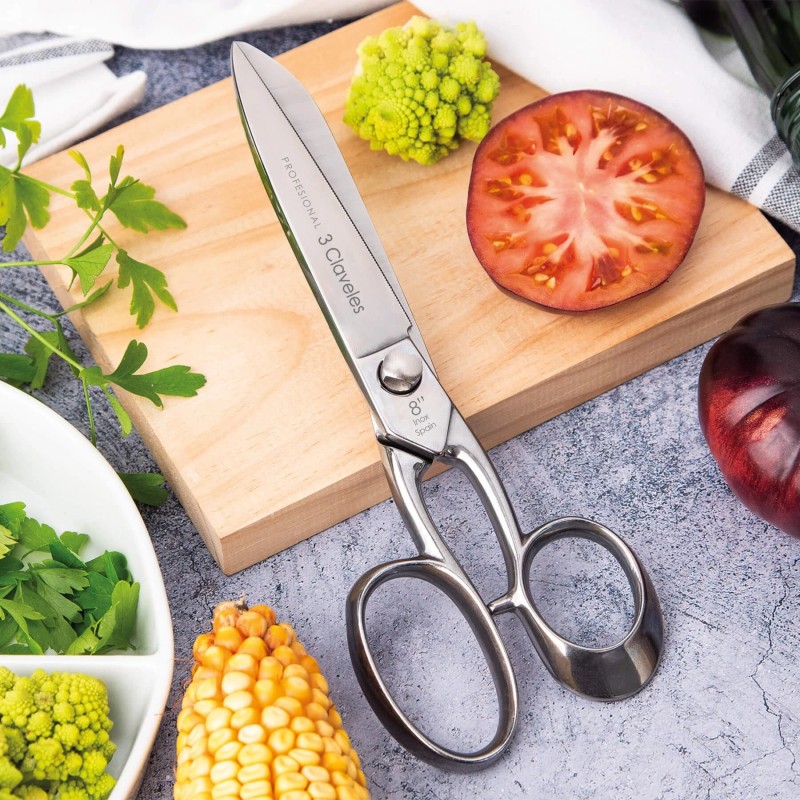 Professional Kitchen Shears | 3 Claveles