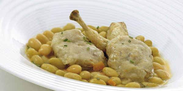 Alubias con raviolis de codorniz 