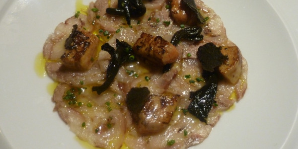Manitas con foie y trufa