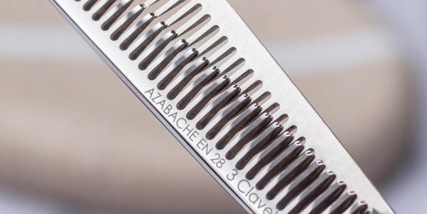 ¡Conoce las tijeras de entresacar y dale un nuevo aire a tu cabello!