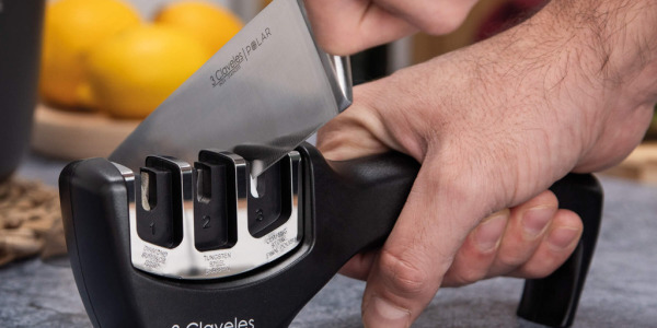 Guía paso a paso: Cómo afilar cuchillos en casa como un chef